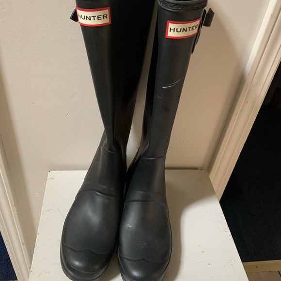 Hunter Shoes - Hunter tall black womans buckle boots size 9